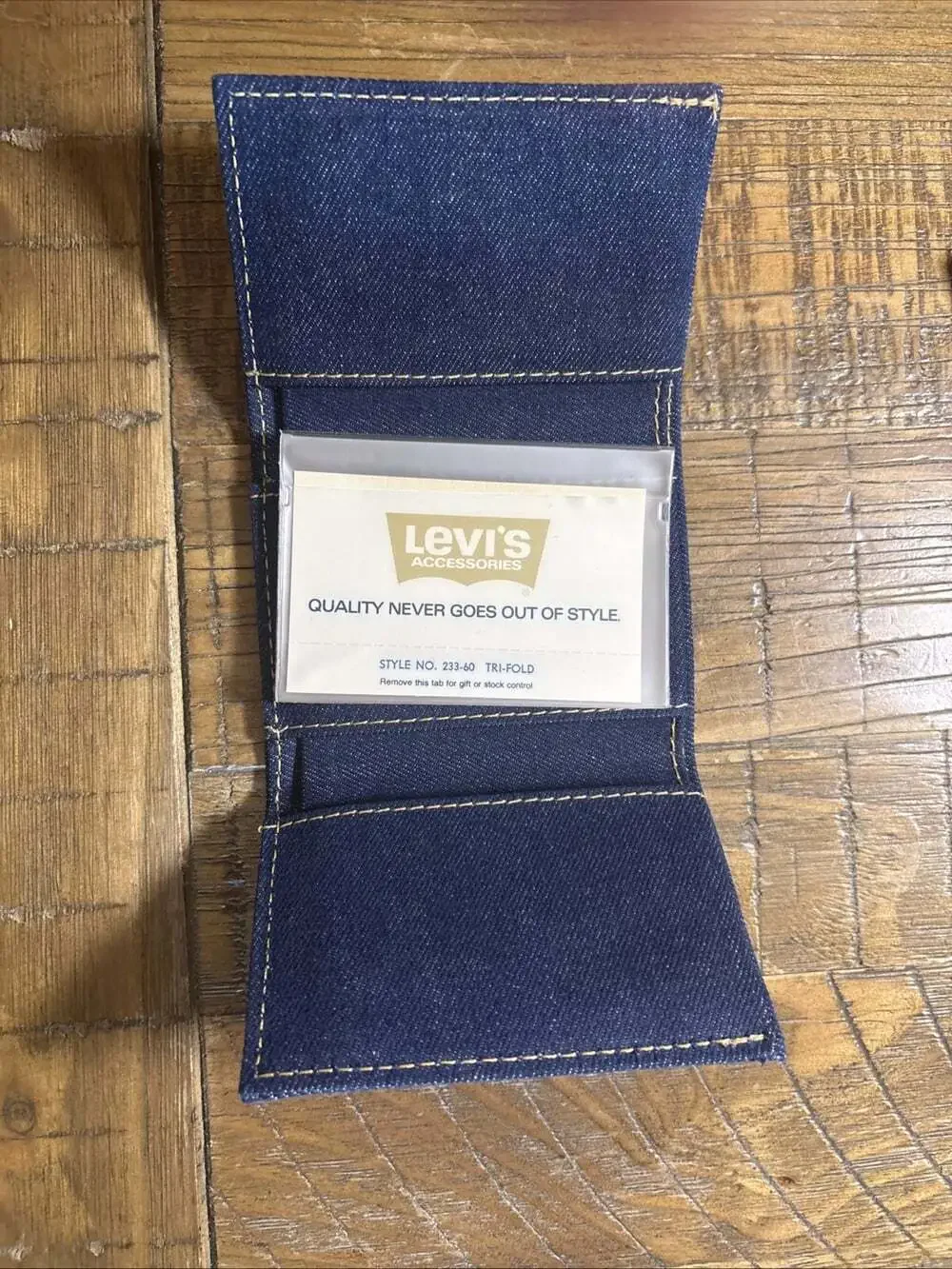 Levi’s 60’s 70’s Style 233-60 Tri-Fold Denim Wallet Deadstock NWT